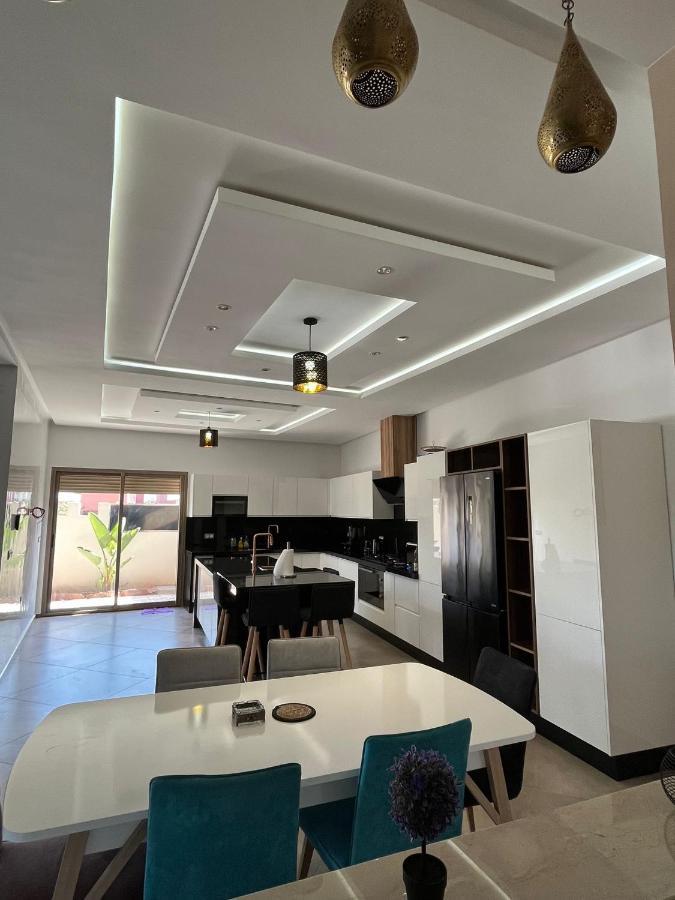 Villa Moderne A 5 Min De La Plage Avec Jardin Et 3 Salons Esauira Exterior foto